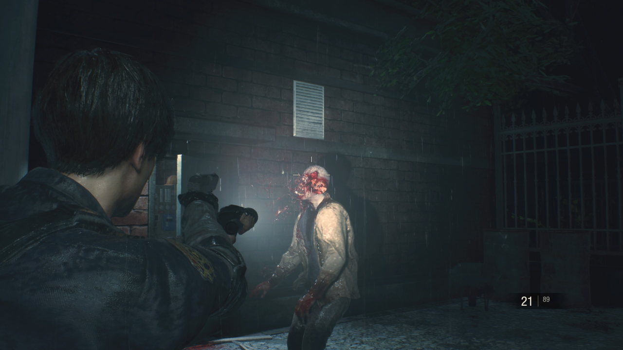 Resident Evil 2 Remake: 10 Minutes Of Terrifying Tyrant Gameplay 