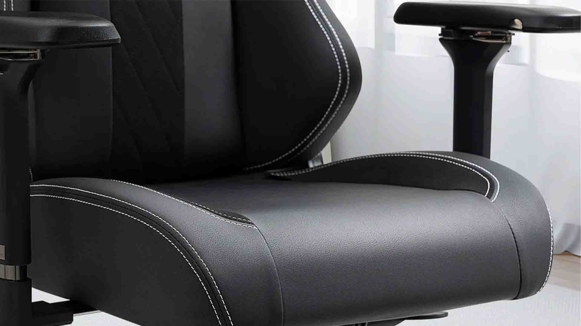 Boulies Master Series gaming chair